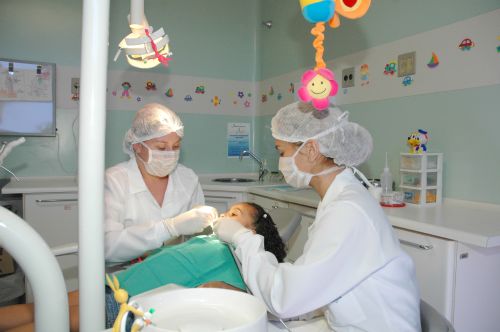 Odontologia Neonatal e Odontologia para Bebês  