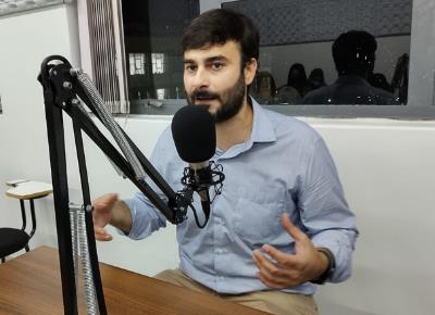 Jornalista diretor de rádios aconselha a não ter paixões políticas | PARTE 01