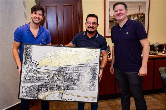 Notícia: Homenagem 50 anos Unoeste