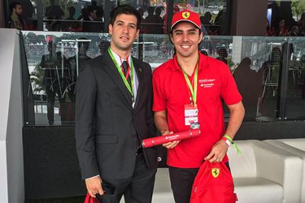 Bolsa do Programa Fórmula Santander é entregue no GP Brasil