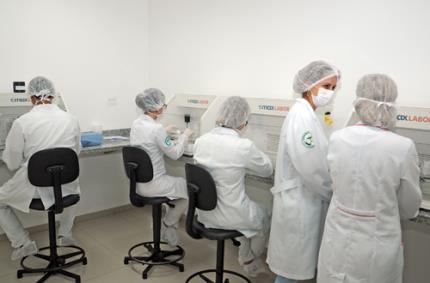 Farmácia tem ambientes modernos para prática acadêmica