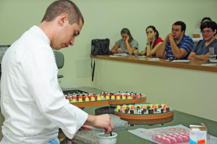 Mauro Sierro abre atividades da 1ª Semana de Gastronomia