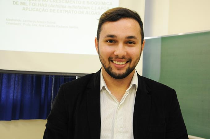 Extrato de algas faz aumentar compostos de planta medicinal