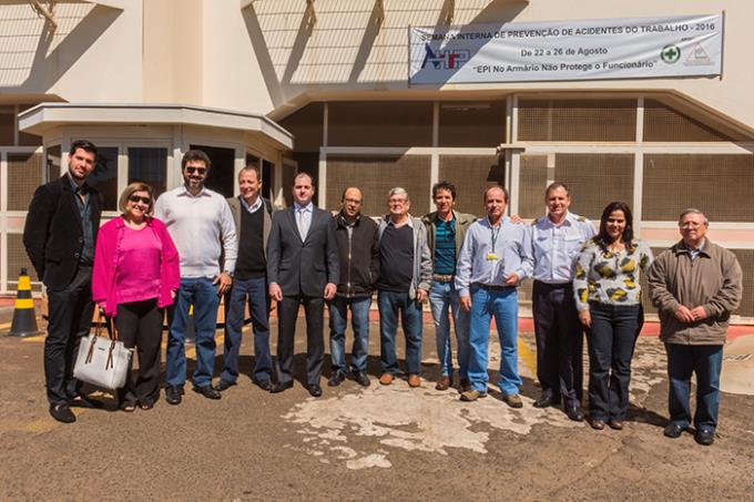 Representantes da Unoeste visitam a cidade de Jaú