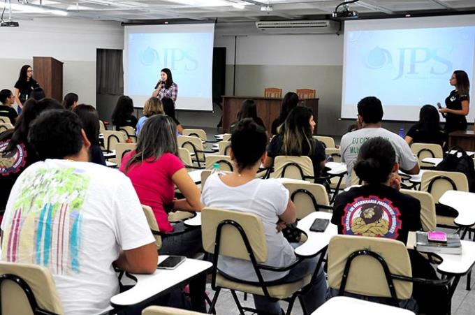 Atividade da Engenharia Ambiental marca Dia Mundial da Água 