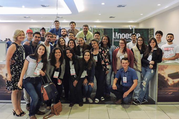 Parte da delegação da Unoeste no 27º Zootec