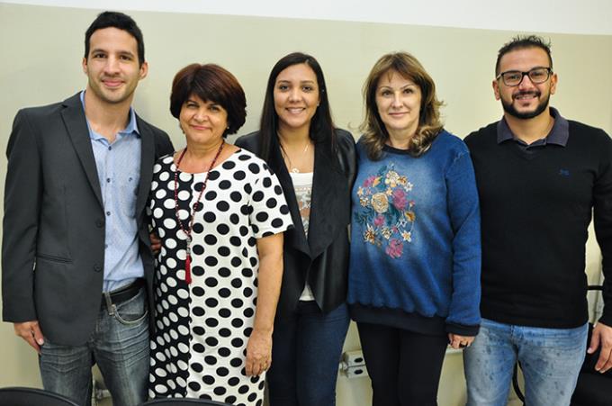 Oliveira com os doutores Fátima, Danielle, Carmen e Prado