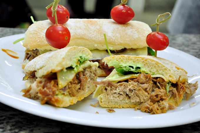 Gastronomia realiza workshop sanduíche e hambúrguer gourmet