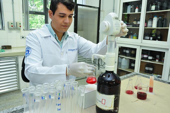 Estudo sugere manejo completo para soja em solo degradado