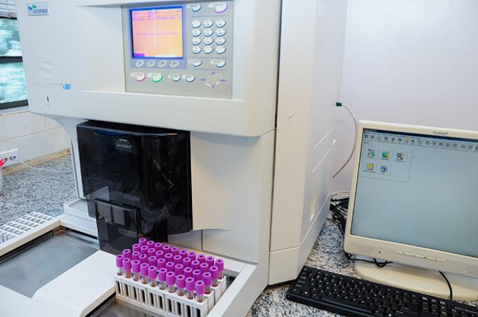 Inovação eleva serviços do Laboratório de Análises Clínicas