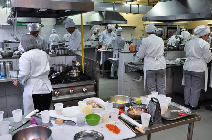 Gastronomia recebe inscrições para cursos de curta duração