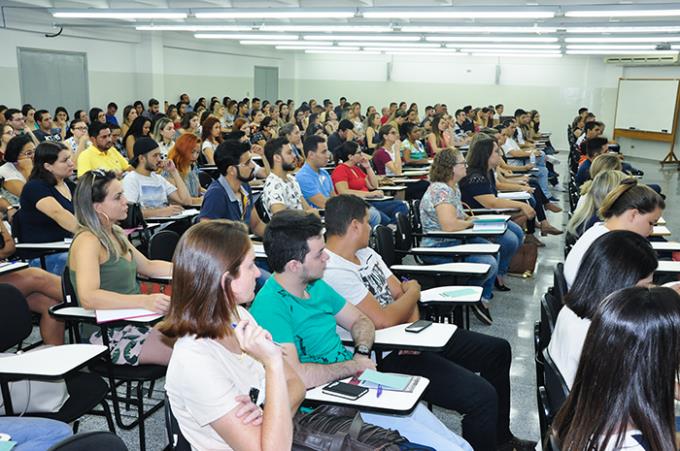 Aceno positivo do mercado motiva busca por pós-graduação