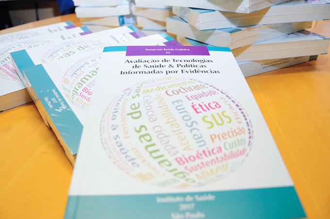 Instituto de Saúde enviou 50 exemplares de livro, servindo de base para os pesquisadores do Nats