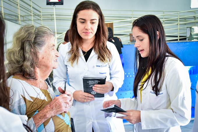 Disfagia é foco de orientação em Unidades Básicas de Saúde 