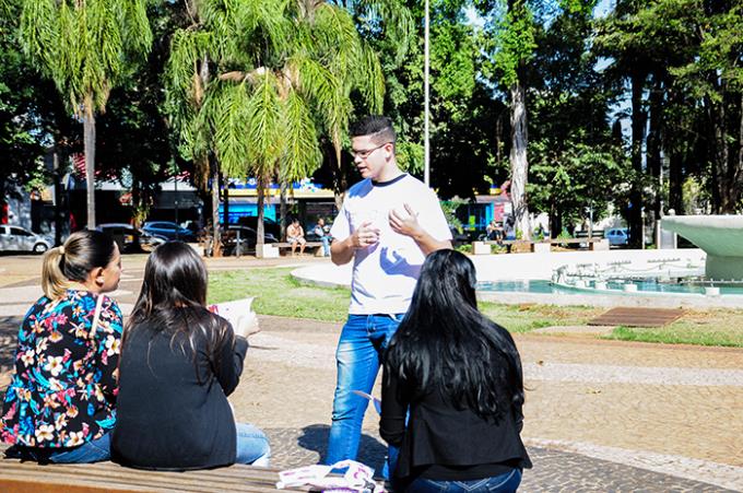 Rara! Doença de Pompe é tema de ações de orientação