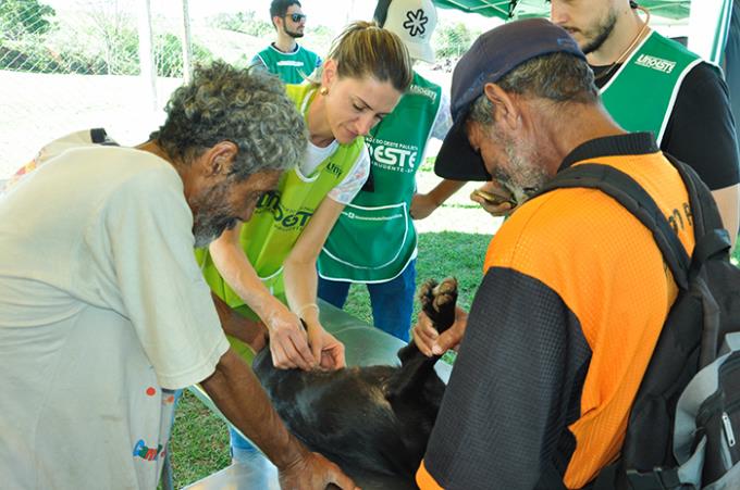 Ação atende 5% da população do Morada do Sol e Belo Galindo