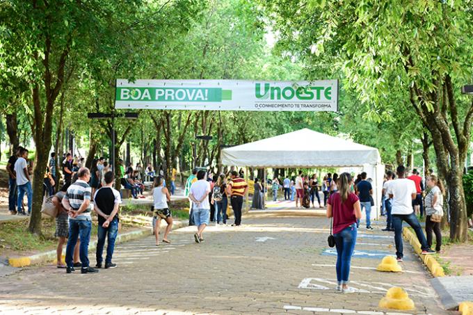 Sonhos de ingressar no ensino superior movimentam VestVerão