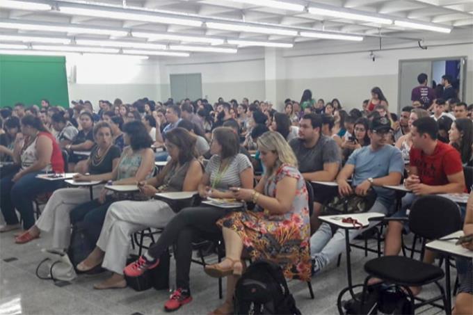 Participantes da comemoração do Dia Internacional da Mulher e Meninas em Ciência