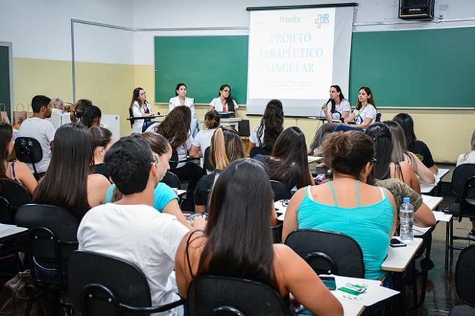 Projeto Terapêutico Singular é foco de ação da Fisioterapia