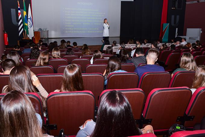 “Mentes criminosas” abre a Semana Acadêmica de Medicina