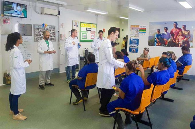 Programa da Medicina aproxima alunos e comunidade