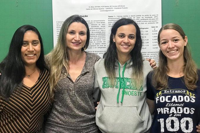 Estudo traz benefícios aos criadores de galinha caipira