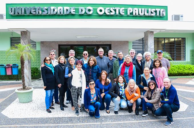 Primeira turma de Farmácia volta à Unoeste para reencontro