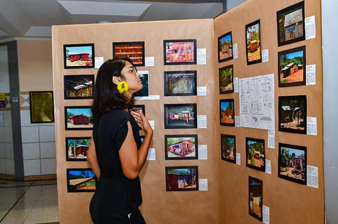 Visita a aldeia indígena resulta em exposição fotográfica