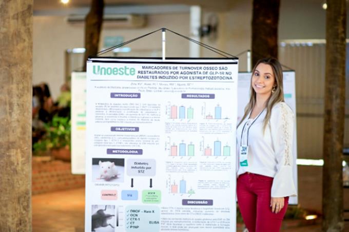 Karen Valedorio Zola vai para o 4º termo do curso médico em Jaú; ela é natural de Igaraçu do Tietê