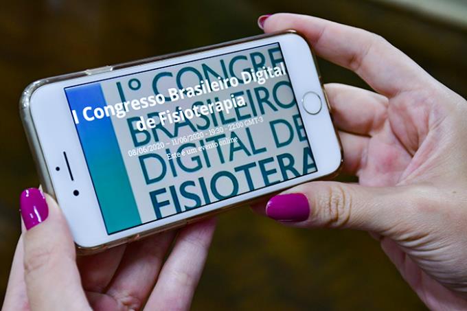 Estudos em fisioterapia são expostos em congresso digital