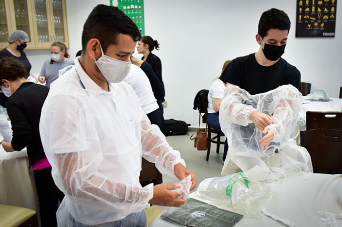 Projeto Refeição Anjos Unoeste segue protocolo rígido