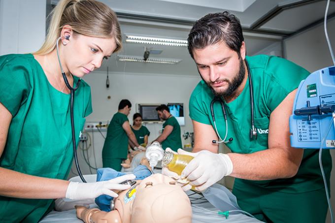 Cursos da saúde têm uma das melhores infraestruturas do país