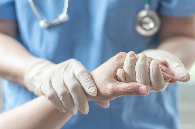 Especializações médicas têm demanda em pleno crescimento