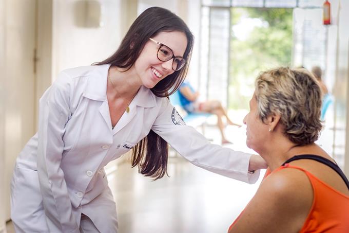 Medicina é sinônimo de formação completa e humanizada