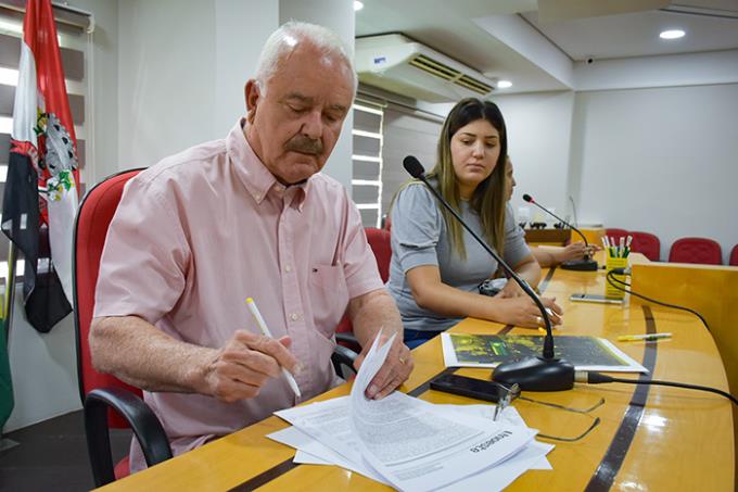 Acordo técnico é firmado para ajudar cooperativa do Pontal
