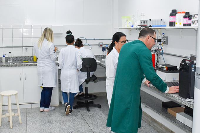 Unoeste incrementa estudos de antígenos a venenos de animais