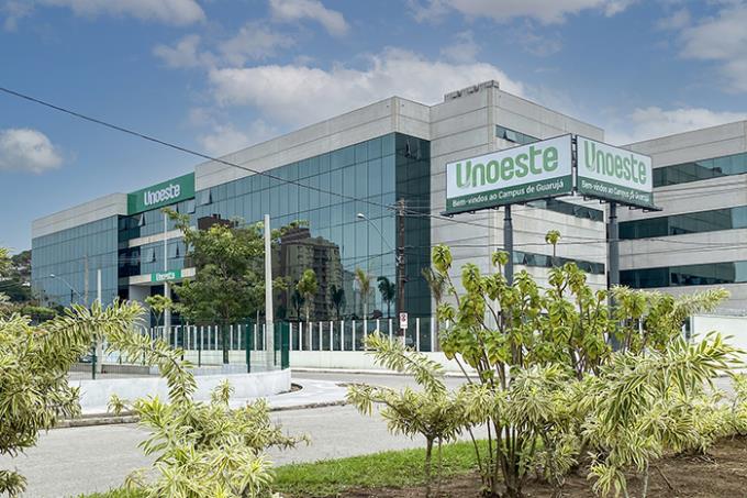 Unoeste Guarujá firma convênio com AngioCorpore