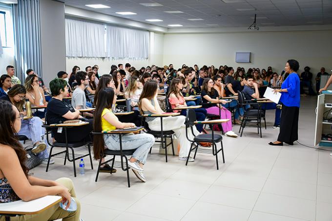 Anemia Falciforme é tema de webinar para alunos de Medicina