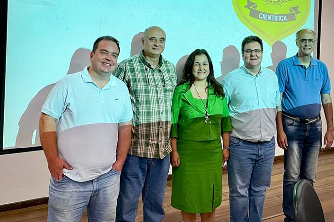 Medicina é representada em encontro científico do IML