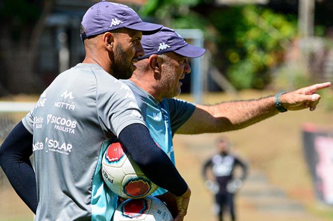 Conheça parte da equipe multidisciplinar do Grêmio Prudente