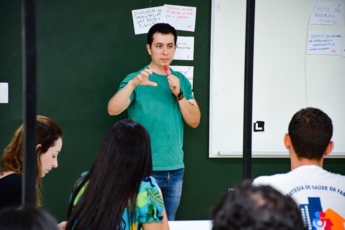 Reunião planeja ações de enfretamento a dengue em Prudente