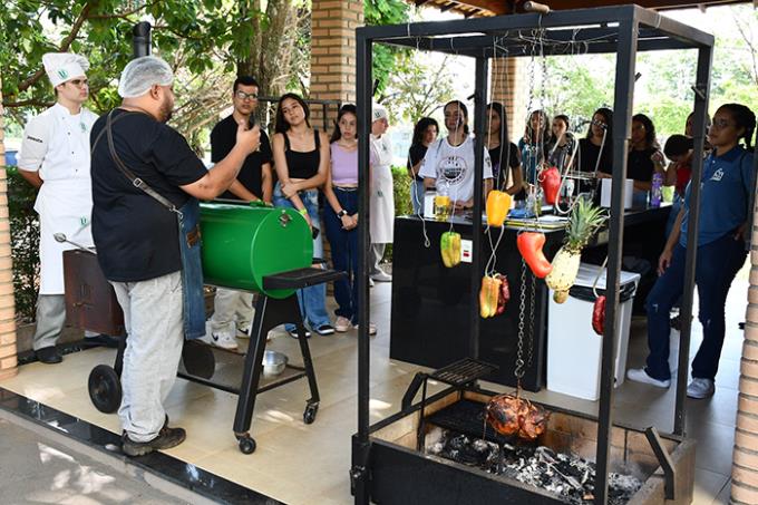Oficinas impressionam visitantes com técnicas e práticas