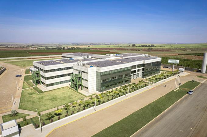 51 anos: Unoeste é sustentável, tecnológica e nota máxima