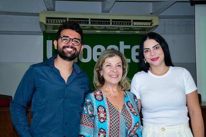 Matheus Santiago, Dra. Regina Gioconda de Andrade e Fernanda Filizzola