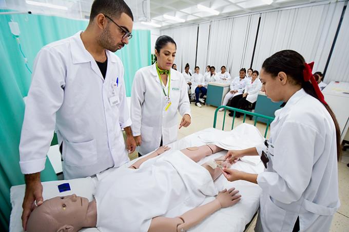 Unoeste realiza Black Friday para os cursos técnicos
