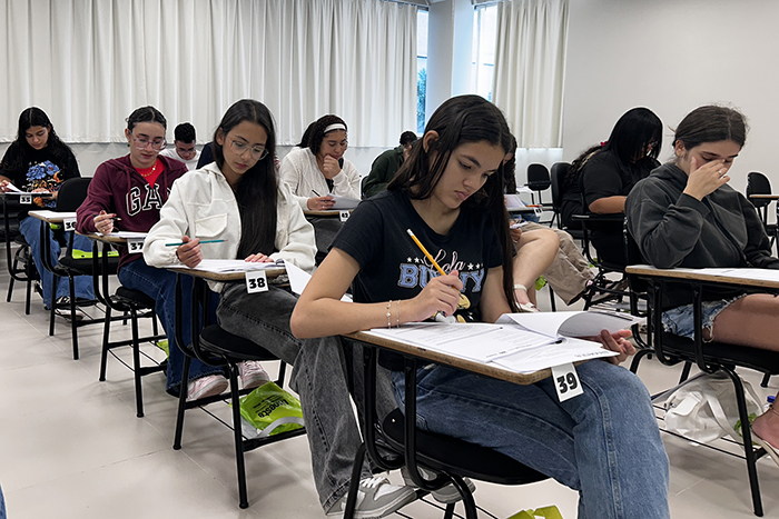 Futuro profissional inspira candidatos no Guarujá
