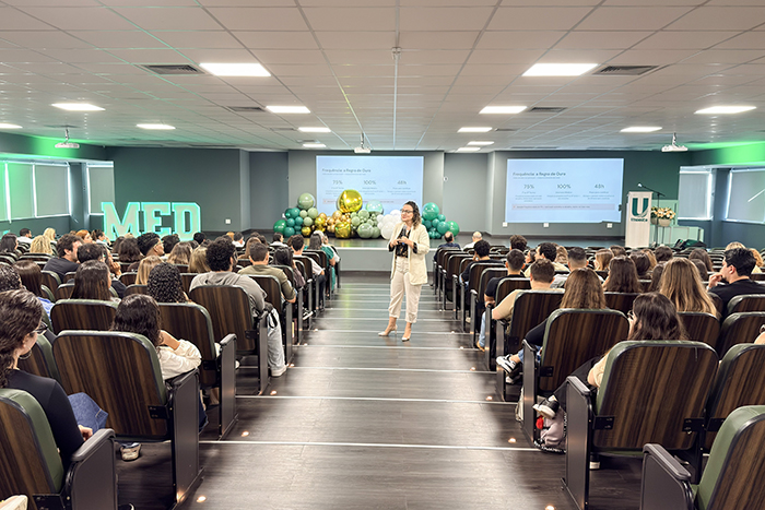 Volta às aulas reforça por que vale a pena fazer Medicina