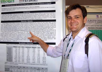 Ex-aluno do mestrado em Agronomia tem artigo publicado
