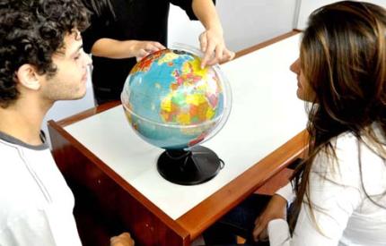 Geografia conta com vagas nos setores público e privado
