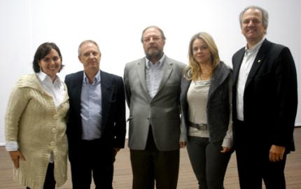 Bate-papo marca encontro de jornalista da Globo com alunos
